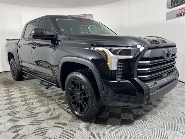 2023 Toyota Tundra SR5 4WD photo