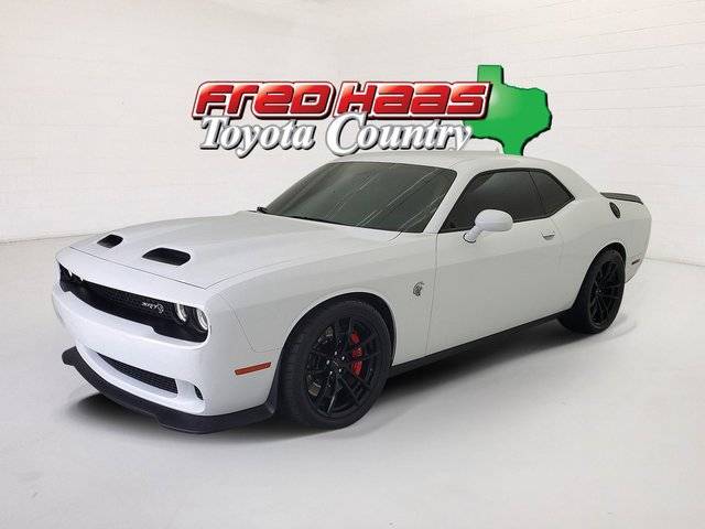 2023 Dodge Challenger SRT Hellcat Jailbreak RWD photo
