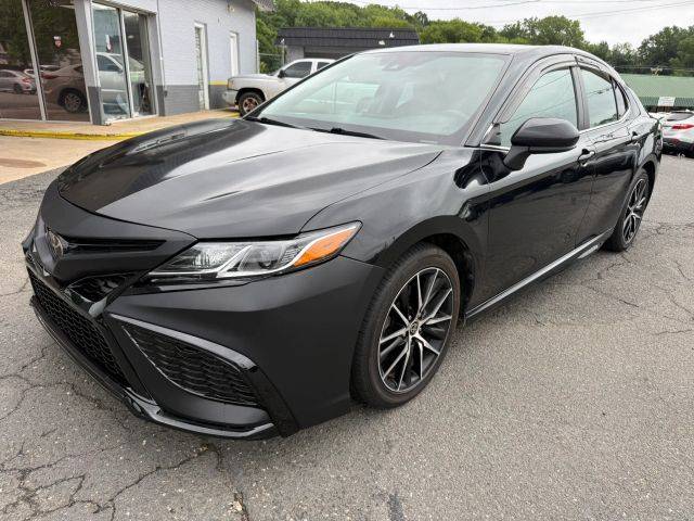 2021 Toyota Camry SE FWD photo