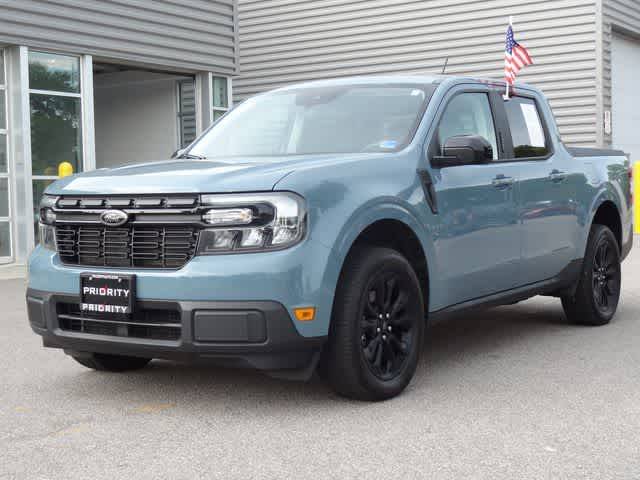2023 Ford Maverick LARIAT FWD photo