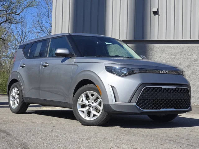 2023 Kia Soul S FWD photo
