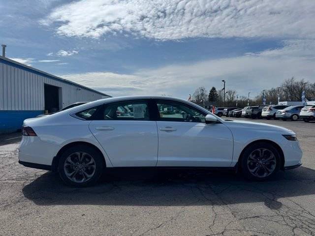 2023 Honda Accord EX FWD photo