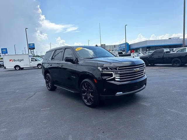 2023 Chevrolet Tahoe High Country 4WD photo
