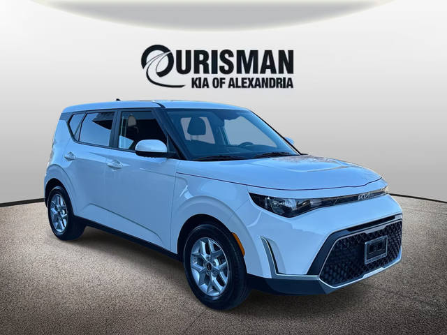 2023 Kia Soul LX FWD photo