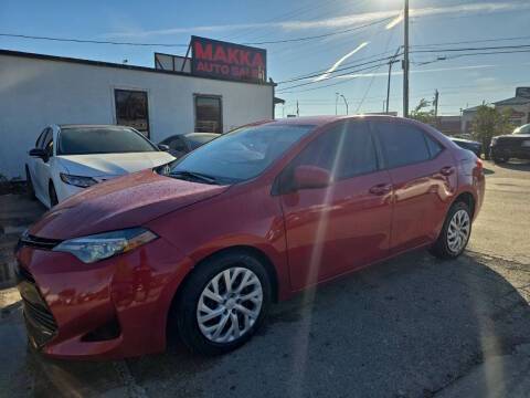 2019 Toyota Corolla LE FWD photo