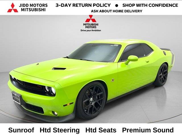 2015 Dodge Challenger R/T Scat Pack RWD photo