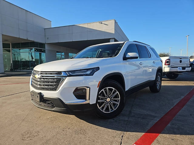 2023 Chevrolet Traverse LT Cloth FWD photo
