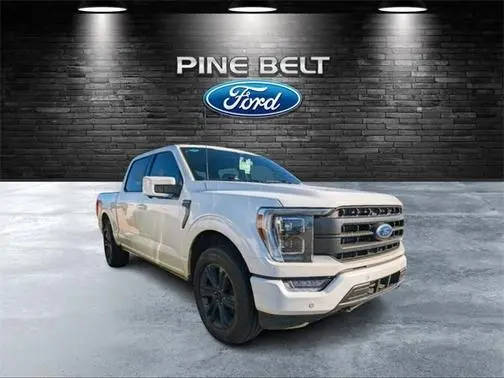 2023 Ford F-150 LARIAT 4WD photo