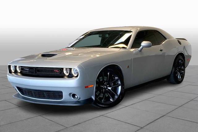 2023 Dodge Challenger R/T Scat Pack RWD photo