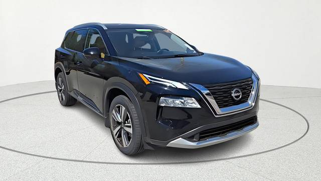 2023 Nissan Rogue Platinum FWD photo