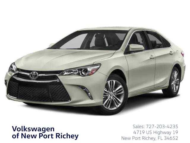 2015 Toyota Camry SE FWD photo