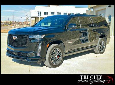 2023 Cadillac Escalade ESV AWD V-Series AWD photo