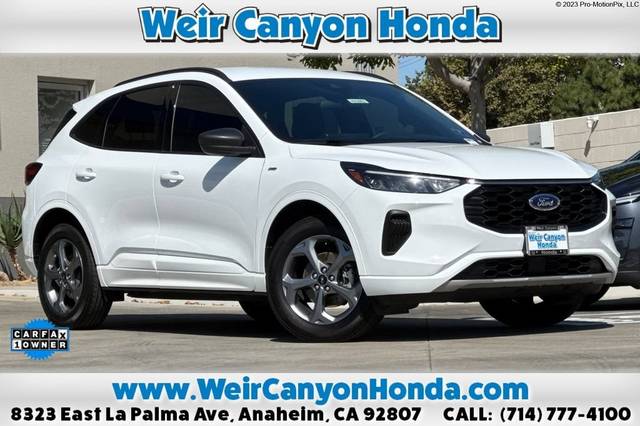 2023 Ford Escape ST-Line AWD photo