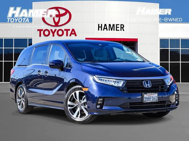 2023 Honda Odyssey Touring FWD photo