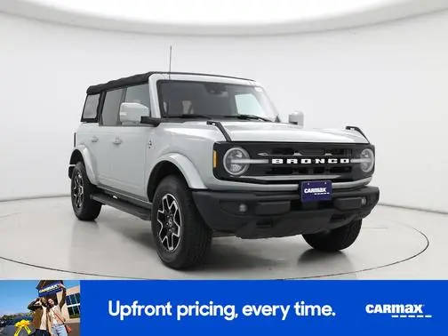 2022 Ford Bronco 4 Door Outer Banks 4WD photo
