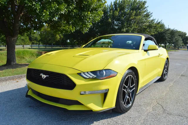 2021 Ford Mustang EcoBoost RWD photo