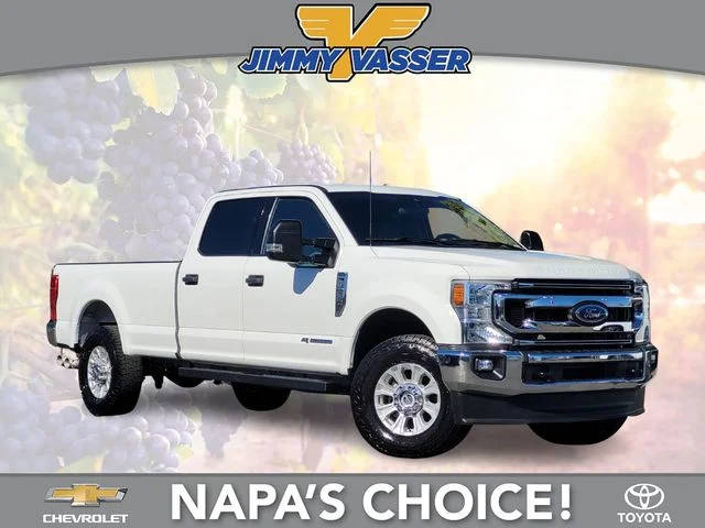 2022 Ford F-350 Super Duty XLT 4WD photo