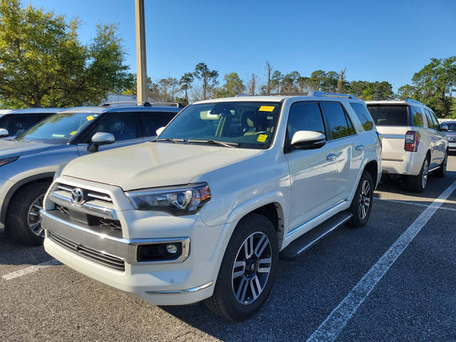 2023 Toyota 4Runner Limited 4WD photo