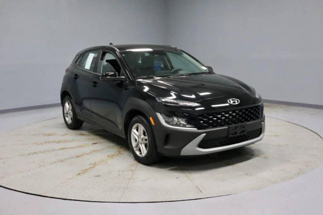 2023 Hyundai Kona SE AWD photo