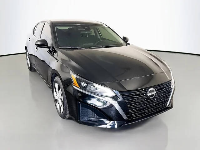 2023 Nissan Altima 2.5 S FWD photo