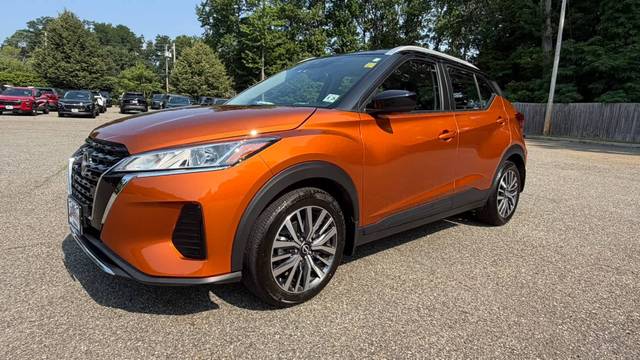 2023 Nissan Kicks SV FWD photo