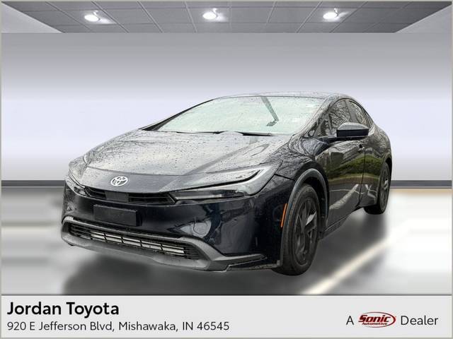 2023 Toyota Prius LE FWD photo