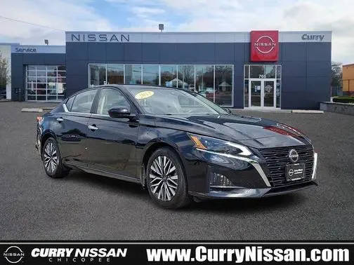 2023 Nissan Altima 2.5 SV FWD photo