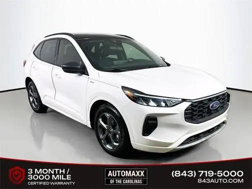 2023 Ford Escape ST-Line FWD photo