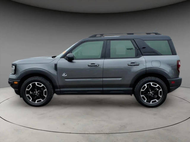 2023 Ford Bronco Sport Outer Banks 4WD photo