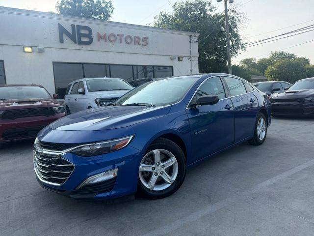 2023 Chevrolet Malibu LS FWD photo
