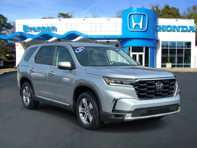 2023 Honda Pilot EX-L 7 Passenger FWD photo