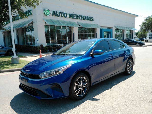 2023 Kia Forte LXS FWD photo