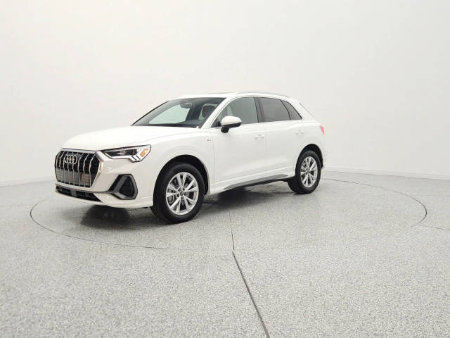 2023 Audi Q3 S line Premium Plus AWD photo