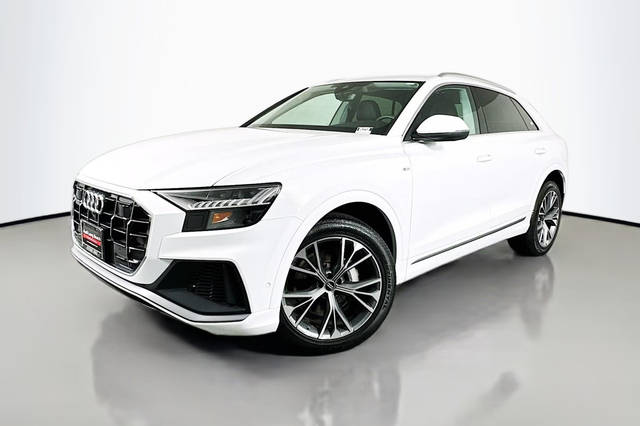 2023 Audi Q8 Premium Plus AWD photo