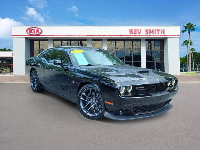 2023 Dodge Challenger R/T Scat Pack RWD photo