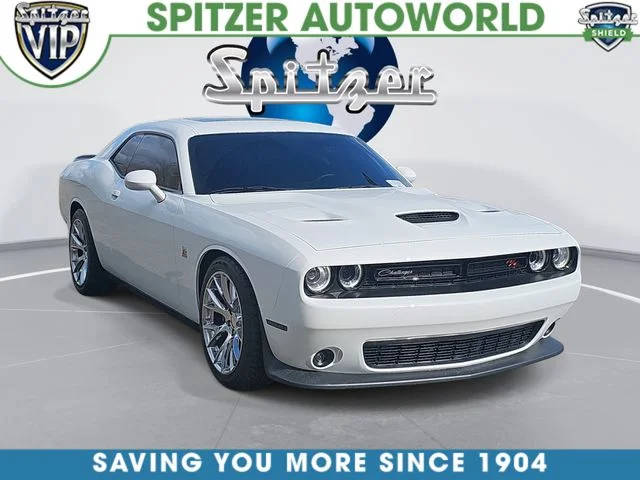 2023 Dodge Challenger R/T Scat Pack RWD photo