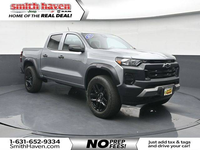 2023 Chevrolet Colorado 4WD Trail Boss 4WD photo