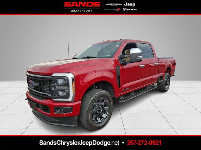 2023 Ford F-250 Super Duty LARIAT 4WD photo