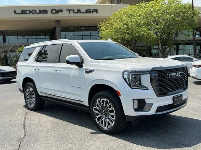 2023 GMC Yukon Denali Ultimate 4WD photo