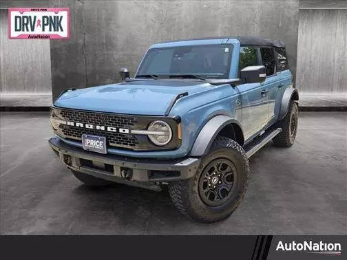 2023 Ford Bronco 4 Door Wildtrak 4WD photo