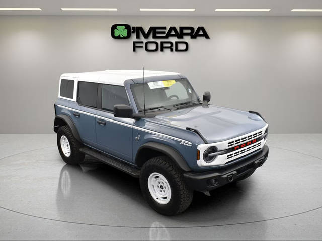 2023 Ford Bronco 4 Door Heritage Edition 4WD photo