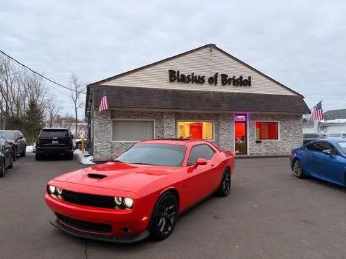 2023 Dodge Challenger R/T RWD photo