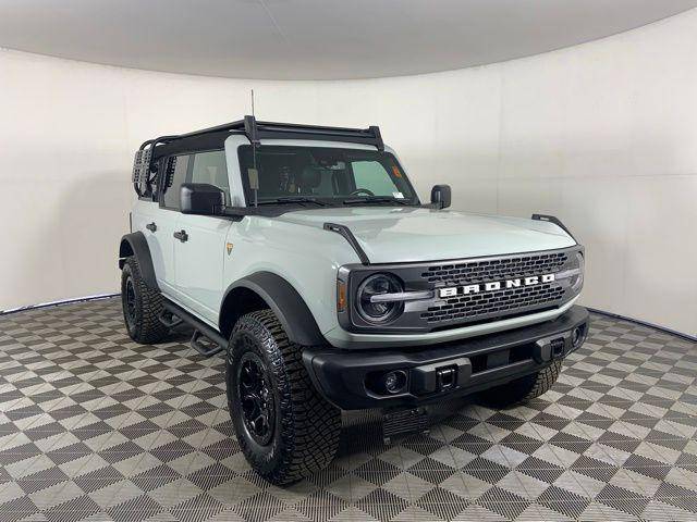 2023 Ford Bronco 4 Door Badlands 4WD photo