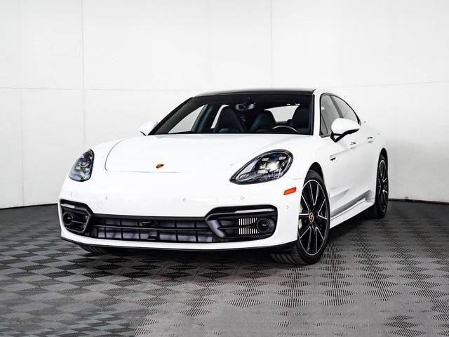 2023 Porsche Panamera 4 E-Hybrid AWD photo