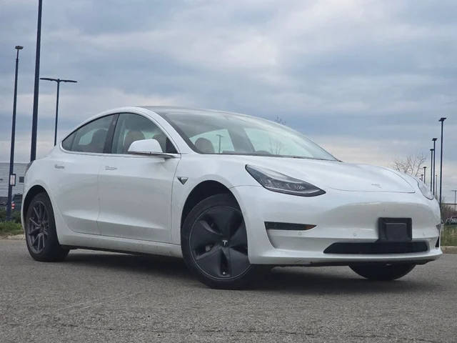 2020 Tesla Model 3 Standard Range Plus RWD photo