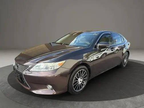 2015 Lexus ES Crafted Line FWD photo