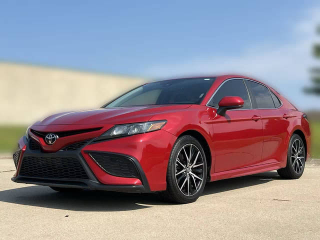 2021 Toyota Camry SE FWD photo