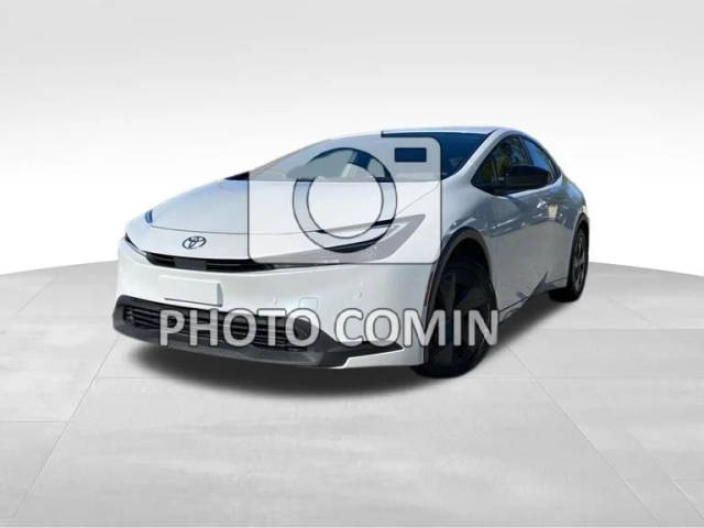 2023 Toyota Prius LE FWD photo