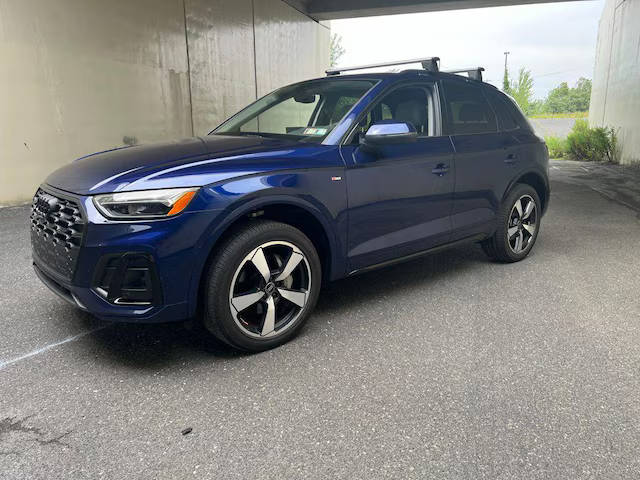2023 Audi Q5 S line Premium Plus AWD photo