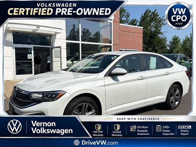 2023 Volkswagen Jetta SE FWD photo
